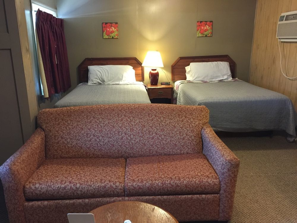 Cooper Motel Tuscola Bagian luar foto